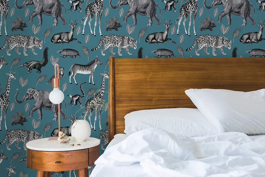 Animal wallpaper in home decor