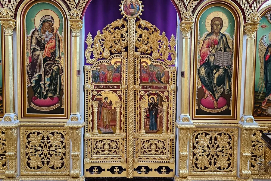 Jesus in Orthodox Christianity: Christology, Icons, and Theosis