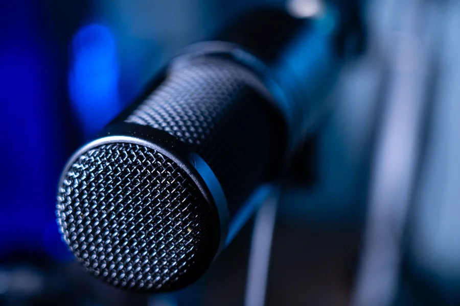 Microphone Isolation Shield Guide: Pros, Cons, and Setup Tips